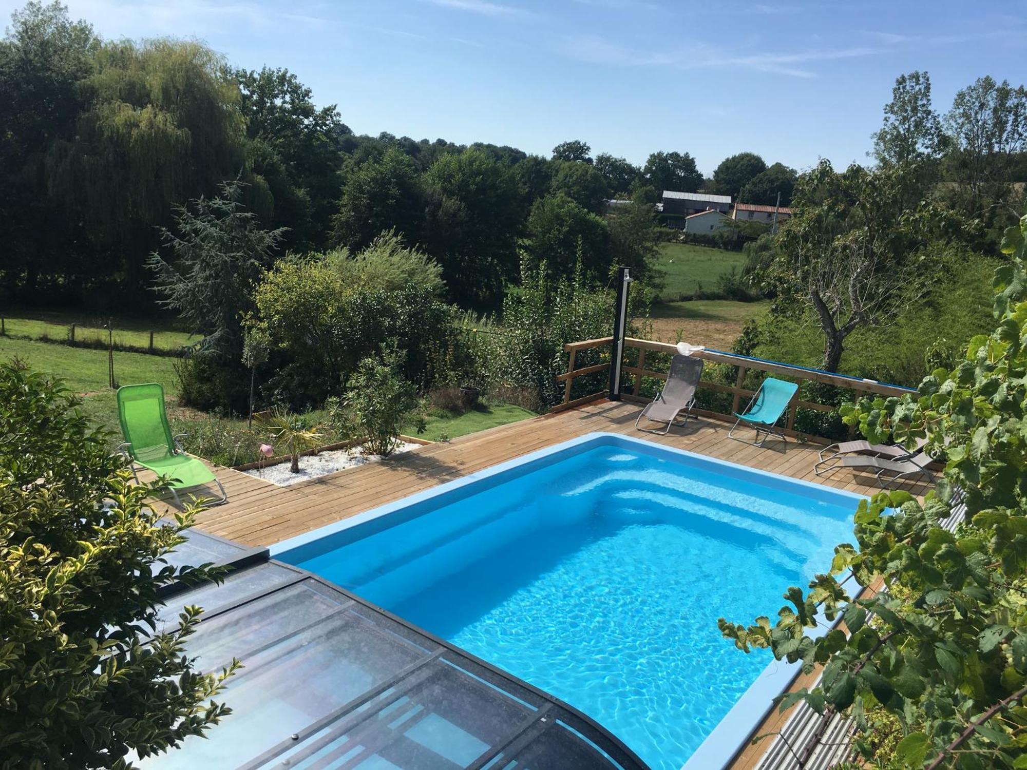 Hotel Le Petit Moulin Pouzauges Zewnętrze zdjęcie