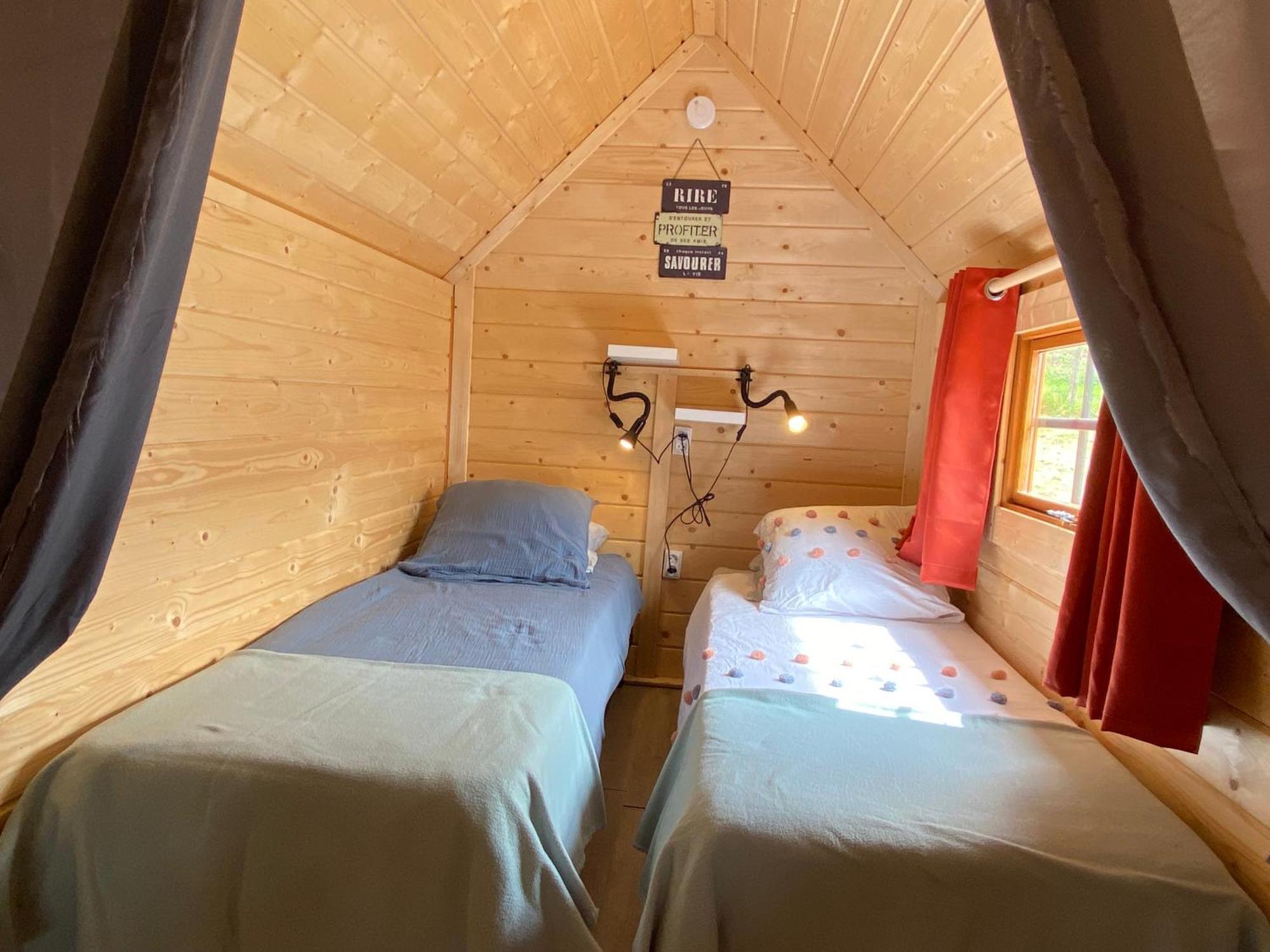 Hotel Le Petit Moulin Pouzauges Zewnętrze zdjęcie