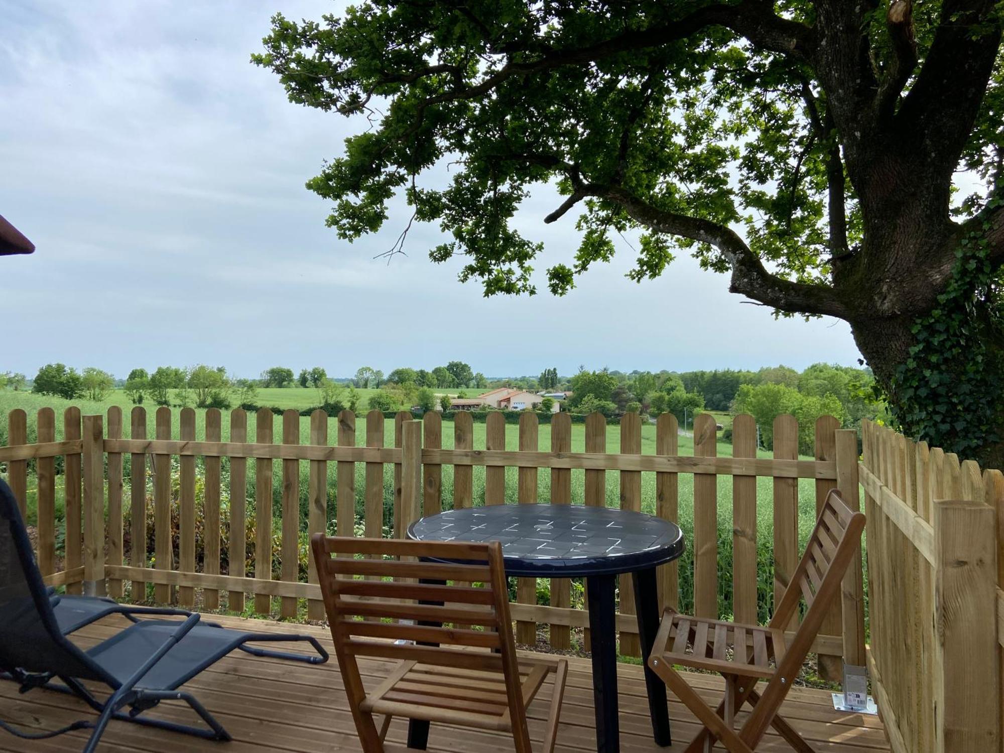 Hotel Le Petit Moulin Pouzauges Zewnętrze zdjęcie